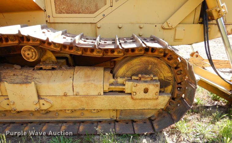 image for item DL3753 John Deere 850D  cable plow