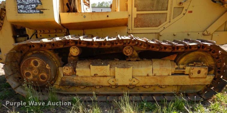 image for item DL3753 John Deere 850D  cable plow