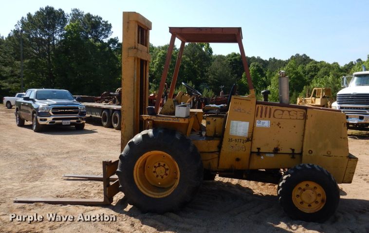 image for item DL3754 Case 585E  forklift