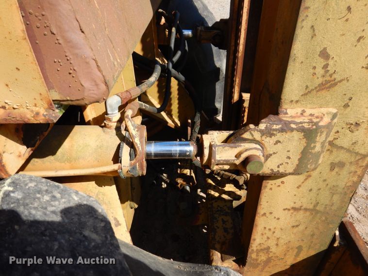 image for item DL3754 Case 585E  forklift