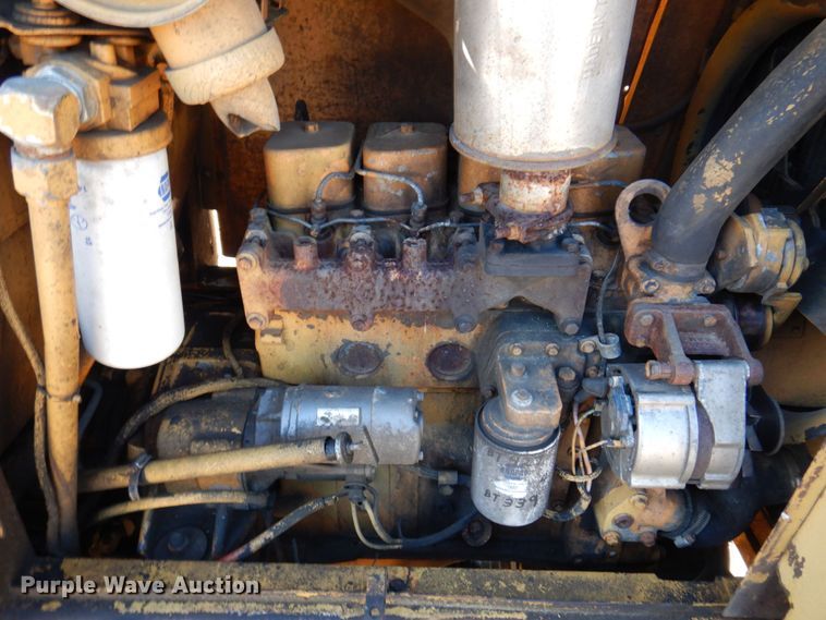 image for item DL3754 Case 585E  forklift