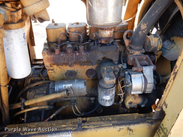 image for item DL3754 Case 585E  forklift