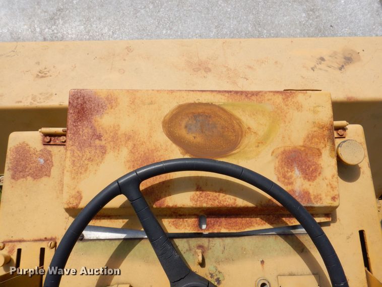 image for item DL3755 Raygo 400A  single drum vibratory roller