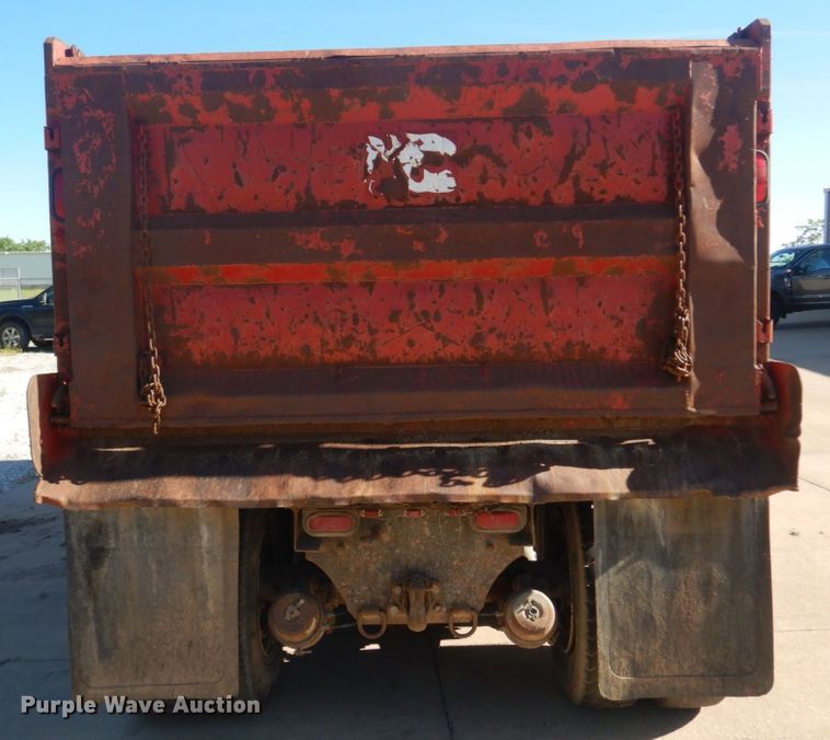 image for item DL4230 1986 International S2300  dump truck