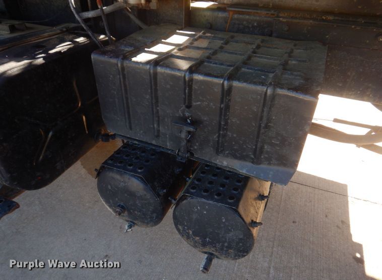 image for item DL4230 1986 International S2300  dump truck