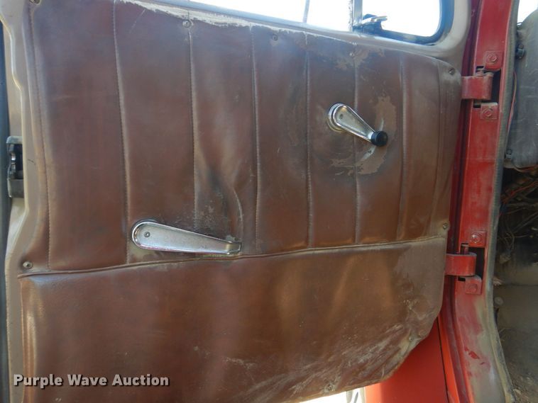 image for item DL4230 1986 International S2300  dump truck