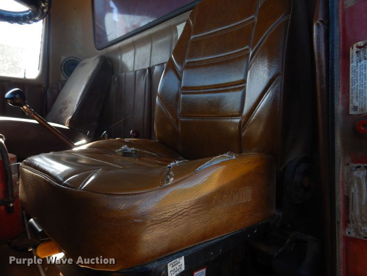 image for item DL4230 1986 International S2300  dump truck