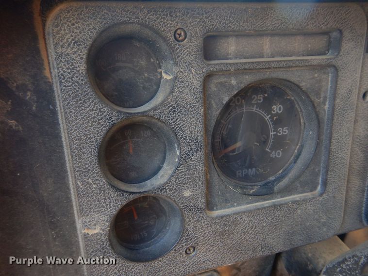 image for item DL4230 1986 International S2300  dump truck