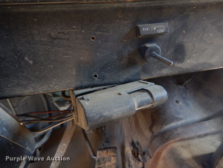 image for item DL4230 1986 International S2300  dump truck