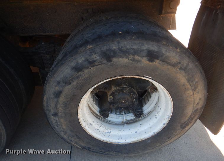 image for item DL4230 1986 International S2300  dump truck