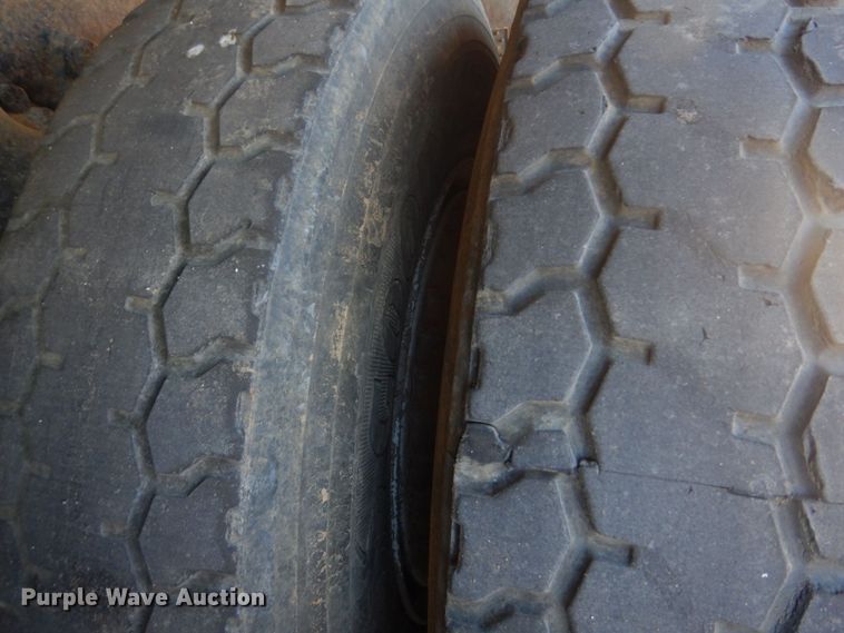 image for item DL4230 1986 International S2300  dump truck