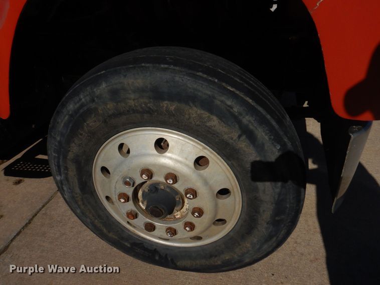 image for item DL4230 1986 International S2300  dump truck