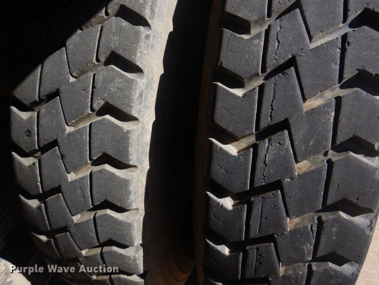 image for item DL4230 1986 International S2300  dump truck