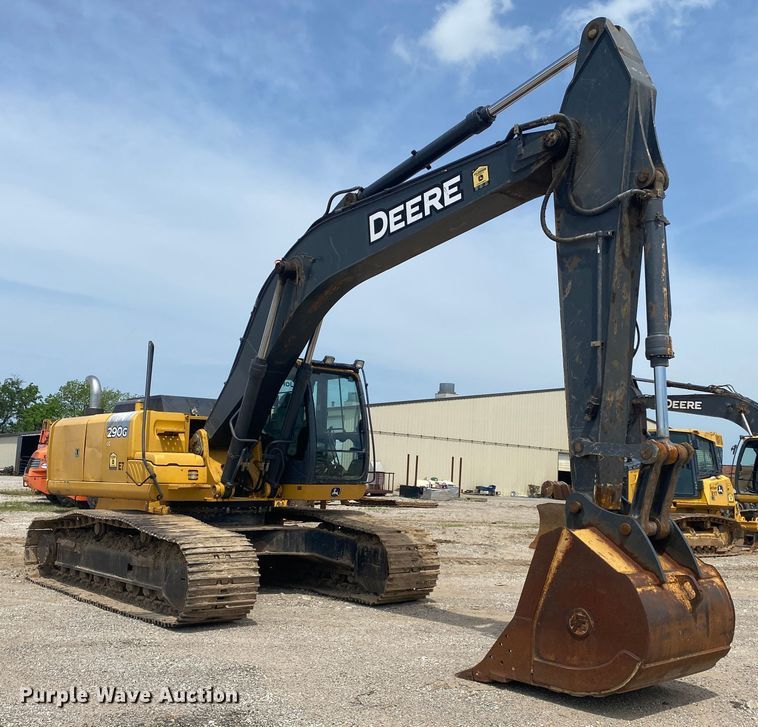 image for item DM4112 2013 John Deere 290GLC  excavator