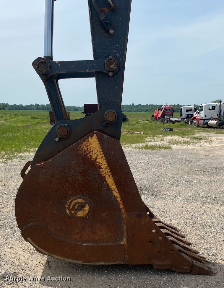 image for item DM4112 2013 John Deere 290GLC  excavator