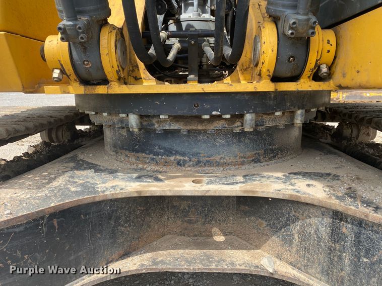 image for item DM4112 2013 John Deere 290GLC  excavator