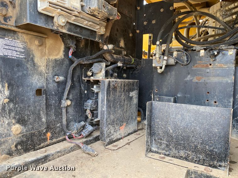 image for item DM4112 2013 John Deere 290GLC  excavator