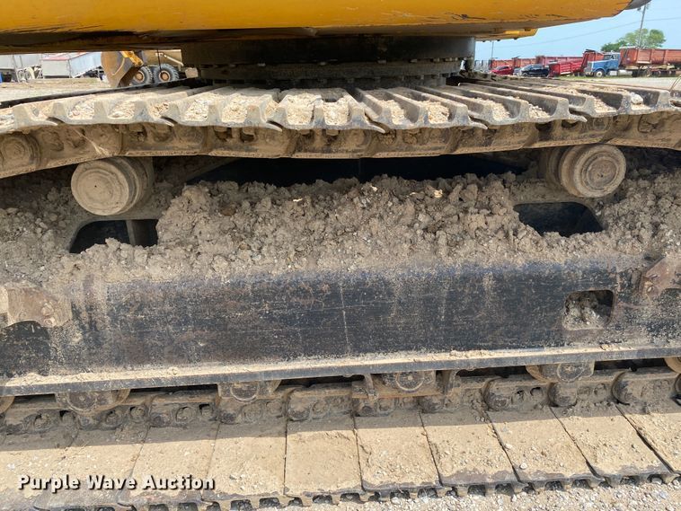 image for item DM4112 2013 John Deere 290GLC  excavator