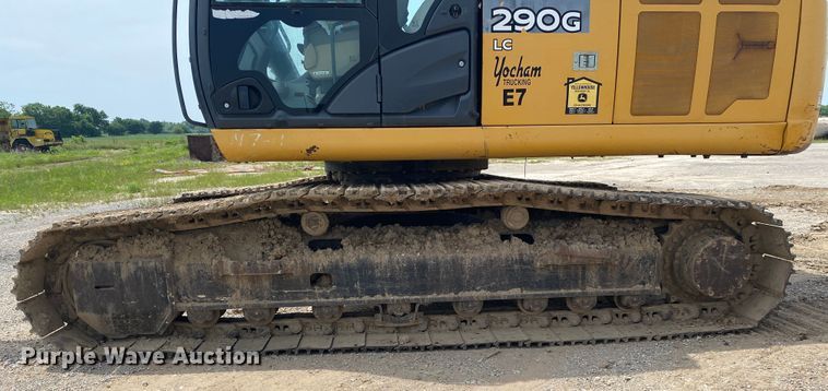 image for item DM4112 2013 John Deere 290GLC  excavator