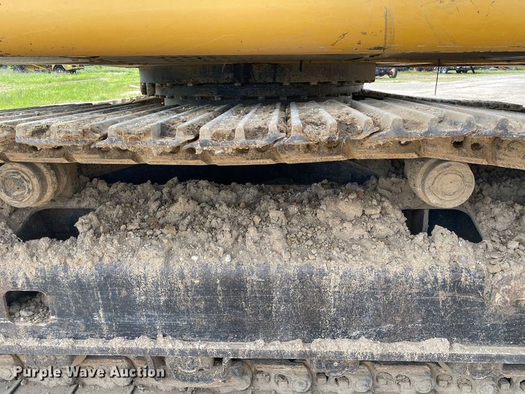 image for item DM4112 2013 John Deere 290GLC  excavator