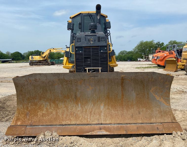 image for item DM4113 2015 John Deere 700KXLT  dozer