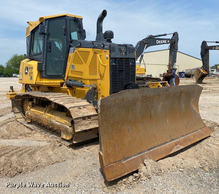 image for item DM4113 2015 John Deere 700KXLT  dozer