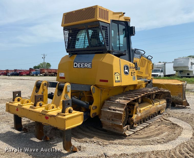image for item DM4113 2015 John Deere 700KXLT  dozer