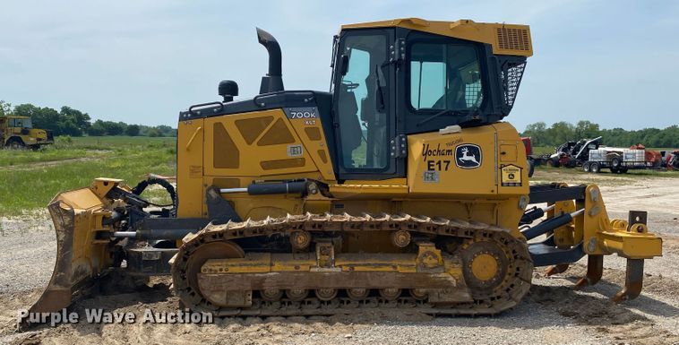 image for item DM4113 2015 John Deere 700KXLT  dozer
