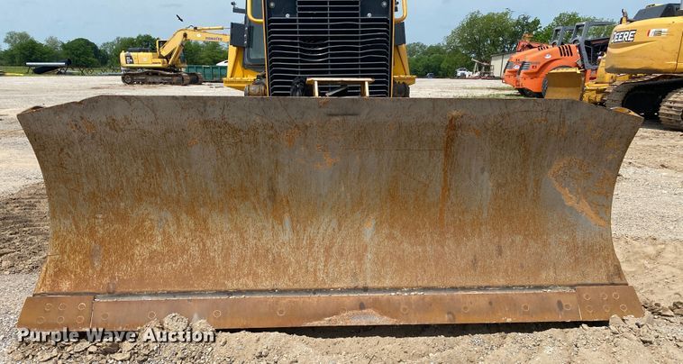 image for item DM4113 2015 John Deere 700KXLT  dozer