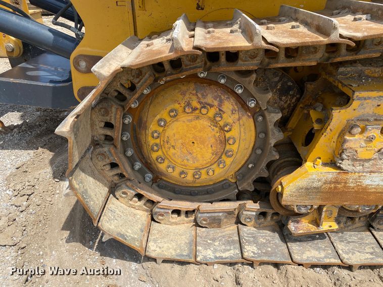 image for item DM4113 2015 John Deere 700KXLT  dozer