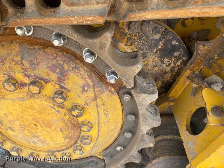 image for item DM4113 2015 John Deere 700KXLT  dozer