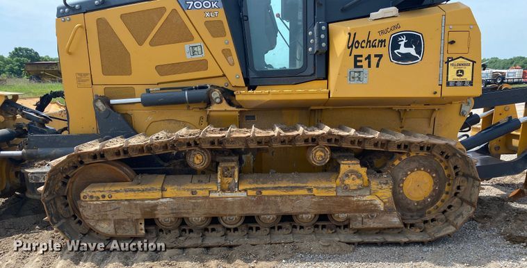 image for item DM4113 2015 John Deere 700KXLT  dozer