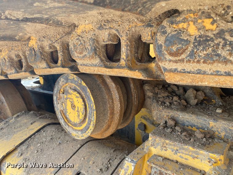 image for item DM4113 2015 John Deere 700KXLT  dozer