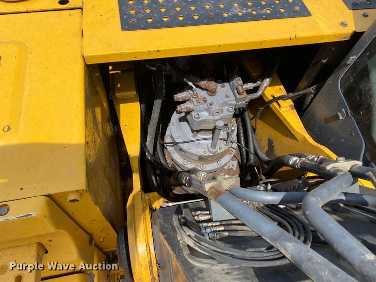 image for item DM4114 2011 John Deere 290G LC  excavator