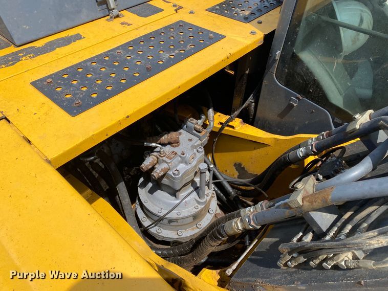 image for item DM4114 2011 John Deere 290G LC  excavator