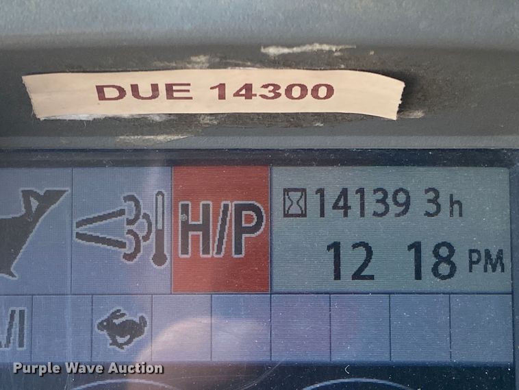 image for item DM4114 2011 John Deere 290G LC  excavator