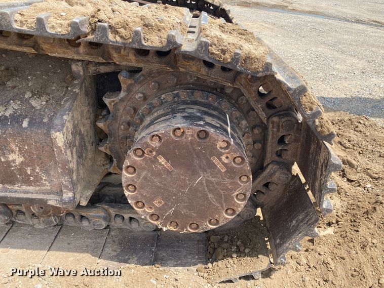 image for item DM4114 2011 John Deere 290G LC  excavator