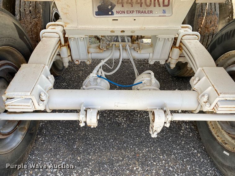 image for item DM4117 2004 Clement HL3034  end dump trailer