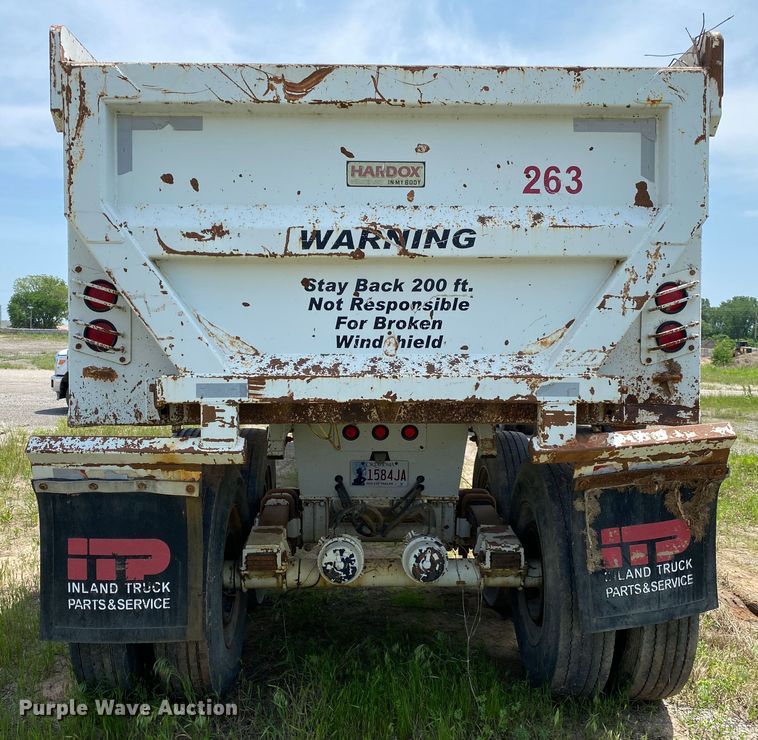 image for item DM4118 2006 Construction Trailer Specialists HRD-32  end dump trailer