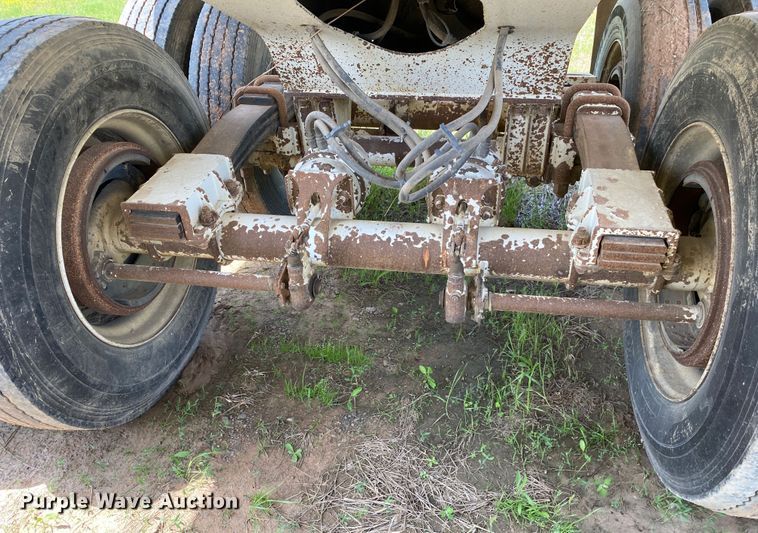 image for item DM4118 2006 Construction Trailer Specialists HRD-32  end dump trailer