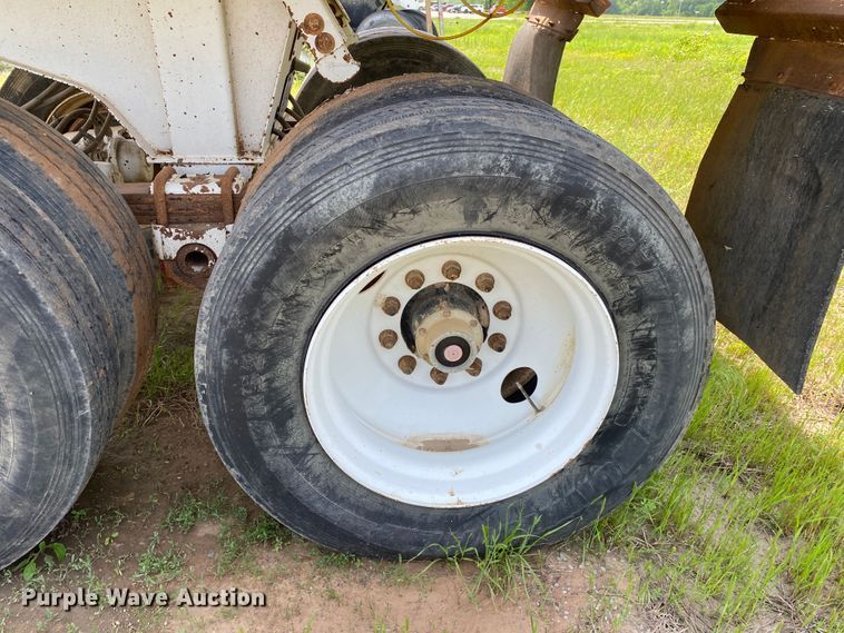 image for item DM4118 2006 Construction Trailer Specialists HRD-32  end dump trailer