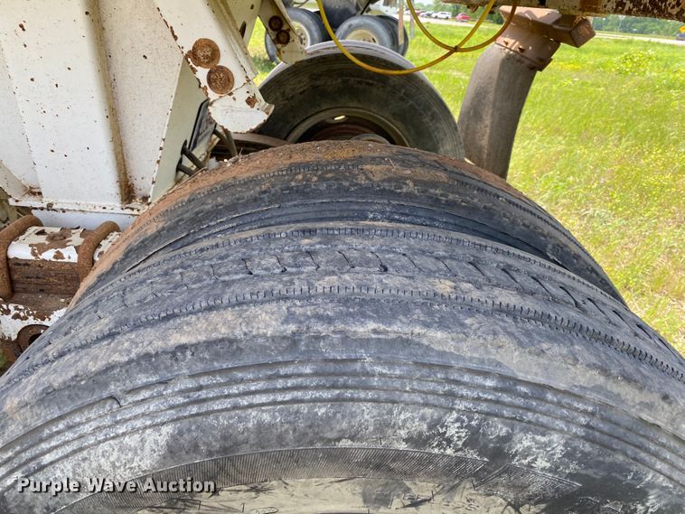 image for item DM4118 2006 Construction Trailer Specialists HRD-32  end dump trailer