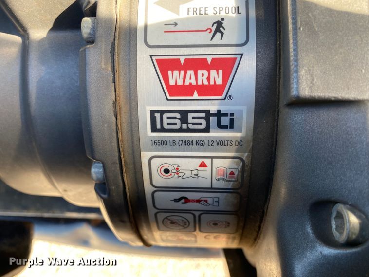 image for item DM4129 2015 Dodge Ram 5500HD  bucket truck