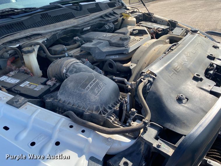 image for item DM4129 2015 Dodge Ram 5500HD  bucket truck