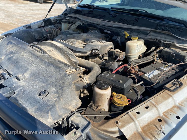 image for item DM4129 2015 Dodge Ram 5500HD  bucket truck