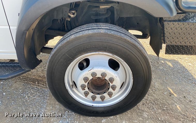 image for item DM4129 2015 Dodge Ram 5500HD  bucket truck