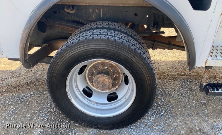 image for item DM4129 2015 Dodge Ram 5500HD  bucket truck