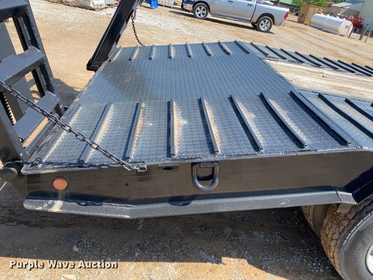 image for item DM4130 2005 Viking VFD46R16F35T  drop deck equipment trailer