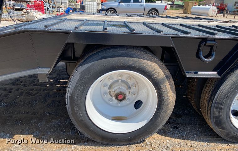 image for item DM4130 2005 Viking VFD46R16F35T  drop deck equipment trailer