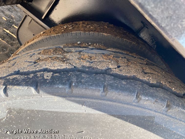 image for item DM4130 2005 Viking VFD46R16F35T  drop deck equipment trailer